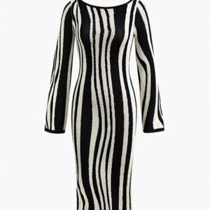NWT Micas Contrast Stripe Round Neck Knit Maxi Dress